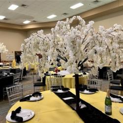 6.6.22-white-tree-centerpiece